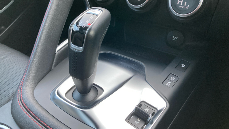 Jaguar E-Pace 2.0d Chequered Flag Edition 5dr Auto Diesel Estate